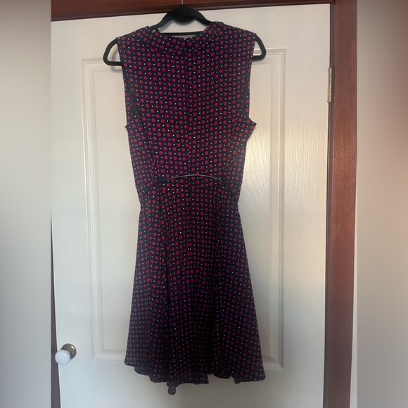 Review - Red/Navy Polka Dot Dress with Navy Belt - very smart. - Picture 2 of 3